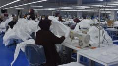 Asgari ücretle çalışma oranının en yüksek olduğu sektörlerden biri tekstil