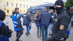У Мінську затримали журналістів. В місті тривають протести