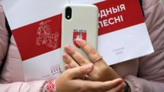 Телефон с гербом Беларуси