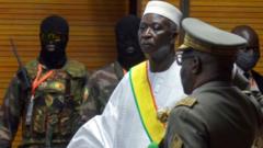Mali President Bah Ndaw (centre). File photo