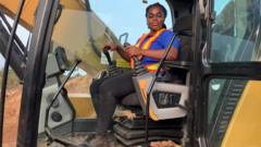 Grace Asamoah: "Pipo dey bully me for road and try scare me" - Female excavator driver