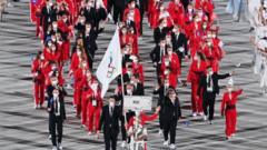 국제올림픽위원회(IOC)는 러시아와 벨라루스 선수가 2024년 올림픽에서 중립국 깃발을 걸고 출전하는 계획을 검토 중이다.