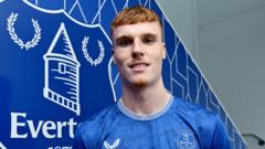 Everton complete O'Brien signing from Lyon