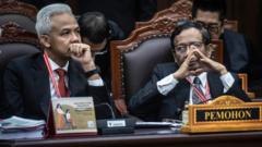 Anies dan Ganjar minta MK batalkan hasil pilpres karena 'ada kecurangan', kubu Prabowo anggap gugatan 'penuh asumsi'