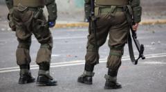 Encuentran a tres carabineros muertos en el interior de una patrulla incendiada en Chile