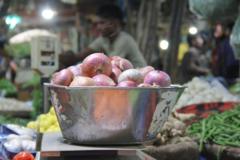 উত্তর ভারতে পেঁয়াজ রাজনৈতিকভাবে সংবেদনশীল এক ফসল