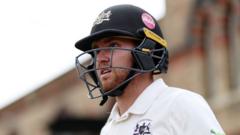 Glos waiting for first win after Middlesex draw