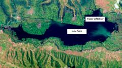 Myanmar yüzer çiftlikler