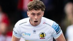 Scrum-half Armstrong extends Exeter Chiefs contract