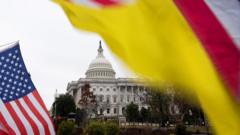 Выживет ли Украина без помощи США? Четыре главных вопроса о зависших в Конгрессе $60 млрд