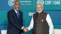 मालदीव के विदेश मंत्री भारत आए, क्या ये रिश्तों को सुधारने की कोशिश है?