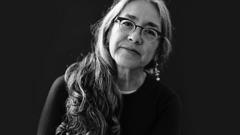 «Durante años no pude pronunciar su nombre»: Cristina Rivera Garza, la escritora mexicana que acaba de ganar el Pulitzer por un libro de memorias sobre el feminicidio de su hermana