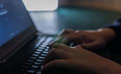 প্রযুক্তির সাহায্য নেওয়া অত্যন্ত প্রয়োজন সে কথা জানিয়েছেন বিশেষজ্ঞরা।