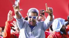 «¡Otra vez en las calles, de punta a punta!»: Nicolás Maduro y su rival Edmundo González miden fuerzas en Caracas en un intenso cierre de campaña
