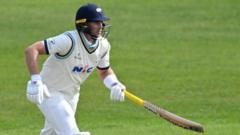 Yorkshire well-placed to beat Glamorgan after run riot