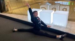 Dancer goes viral at Nicki Minaj show - Know the Entertainment News