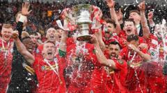 Cliftonville's captains key to Irish Cup success