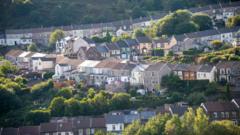 House prices in Wales fall by 6.5% in a year