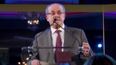 Mashahidi walishituka kuona Salman Rushdie akishambuliwa kwa ukatili   