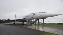 How vital is it to get a roof over the Filton Concorde? - BBC News