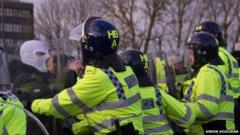 Disorder at EDL march in Slough town centre - BBC News