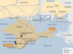 Russian troops storm Ukrainian bases in Crimea - BBC News