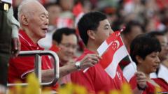 Lee Kuan Yew: Life in pictures - BBC News