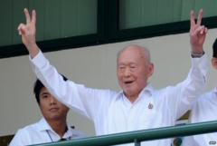 Singapore's Founding Father Lee Kuan Yew Dies At 91 - BBC News