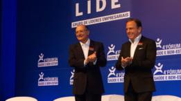 Doria elogia Poupatempo, programa da gestão de Alckmin, seu padrinho político