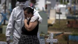 'É como ir para a guerra sem nenhuma arma': médicos e MP relatam caos no Amazonas com a pandemia