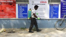 भारत में कोरोना वायरस से मरने वाले दोनों लोगों के बच्चे भी संक्रमित