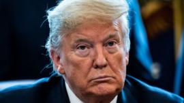 कोरोना वायरस क्या ट्रंप की कुर्सी भी खा जाएगा?