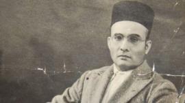 सावरकर भारत में हीरो क्यों और विलेन क्यों