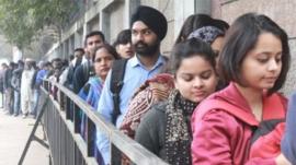 क्या विनिवेश से भारत में बेरोज़गारी बढ़ने वाली है?