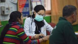 कोरोना वायरस: भारत में इतने कम मामले क्यों हैं?