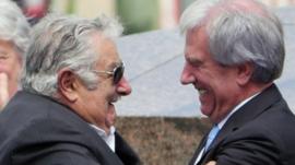 5 hitos de los gobiernos del Frente Amplio, la coalición de izquierda que dirige Uruguay desde hace 15 años (y que por primera vez puede perder el poder)