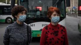 El plan de la ciudad china de Wuhan para levantar la cuarentena por el coronavirus tras dos meses de aislamiento