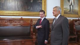 Peña Nieto con López Obrador.