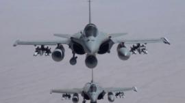 تعزيزات عسكرية فرنسية في شرق البحر المتوسط وتركيا 