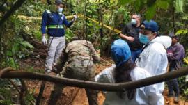 Qué se sabe de la fosa común descubierta en Panamá mientras se investigaba una secta religiosa