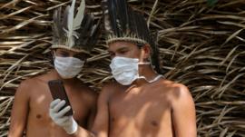El peligro de que el río Amazonas se convierta en la gran ruta de contagio del coronavirus en Sudamérica