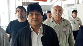 Las razones por las que Evo Morales optó por asilarse en Argentina y abandonar México