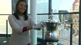 Leah holds the FA Cup