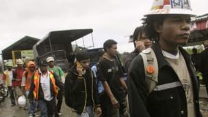 Empat orang diselamatkan dari longsor Freeport - BBC News Indonesia