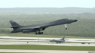 Ndege ya kijeshi ya Marekani inapaa kutoka Guam