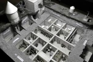 bunker berlin hitler model adolf chancellery reich recreated