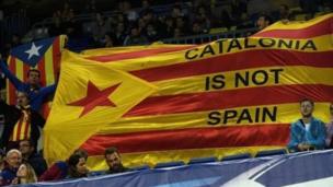 Mwezi Oktoba yalifanyika maandamano makubwa ya Catalonia kutaka kujitenga na Hispania