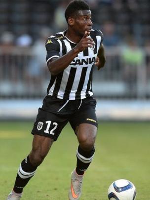 Grâce notamment à un but du camerounais Jean-Pierre Nsamé, Young Boys a obtenu le point du match nul sur le terrain du FC St Gallen ( match nul 1-1)