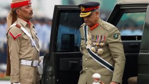 पाकिस्तानी सेना प्रमुख जनरल क़मर जावेद बाजवा
