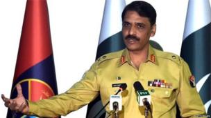 मेजर जनरल आसिफ़ ग़फ़ूर, पाकिस्तान